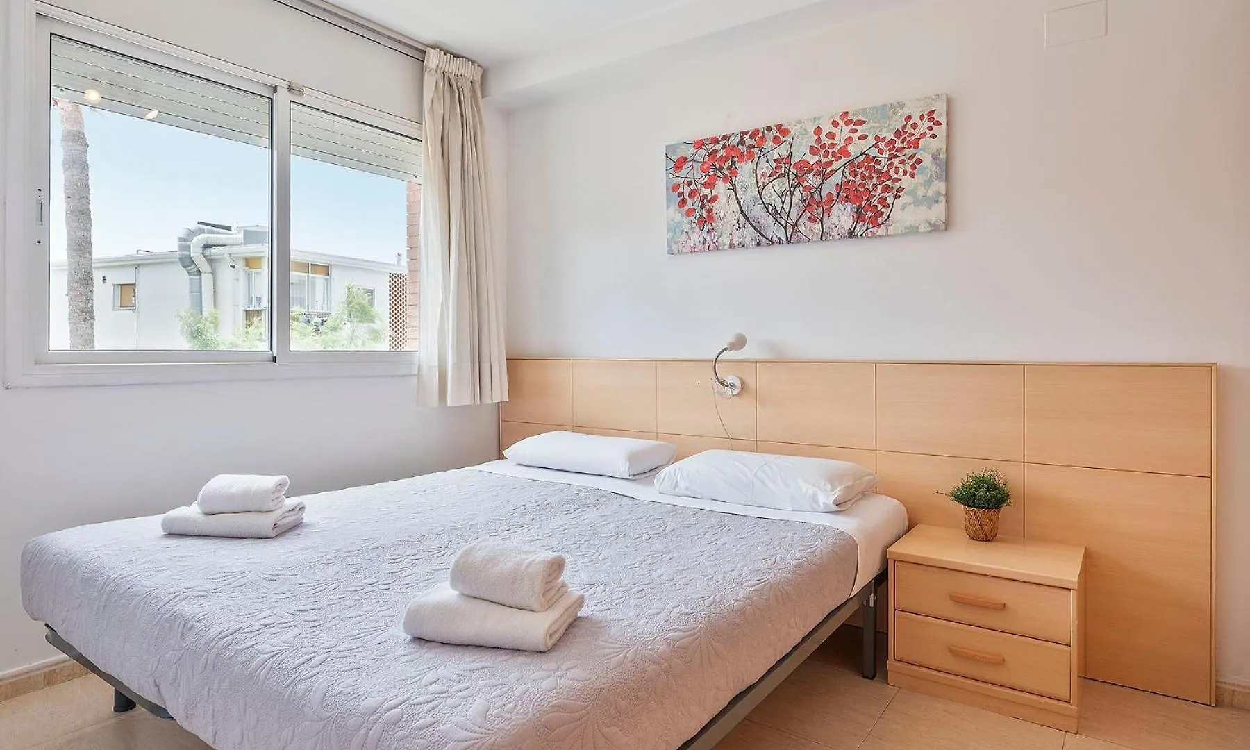 Apartamentos Velor 0*, Castelldefels Spain