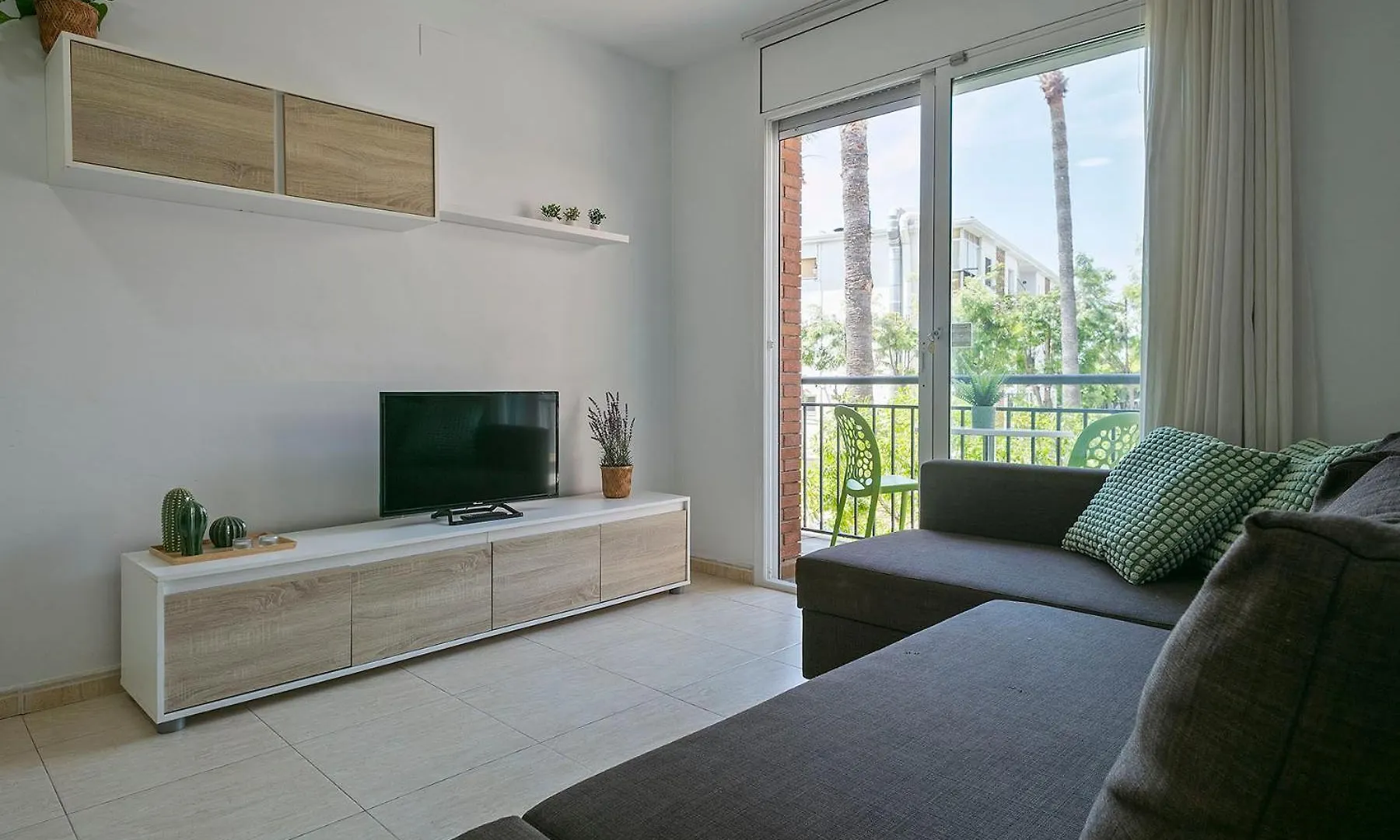 Apartamentos Velor Spain