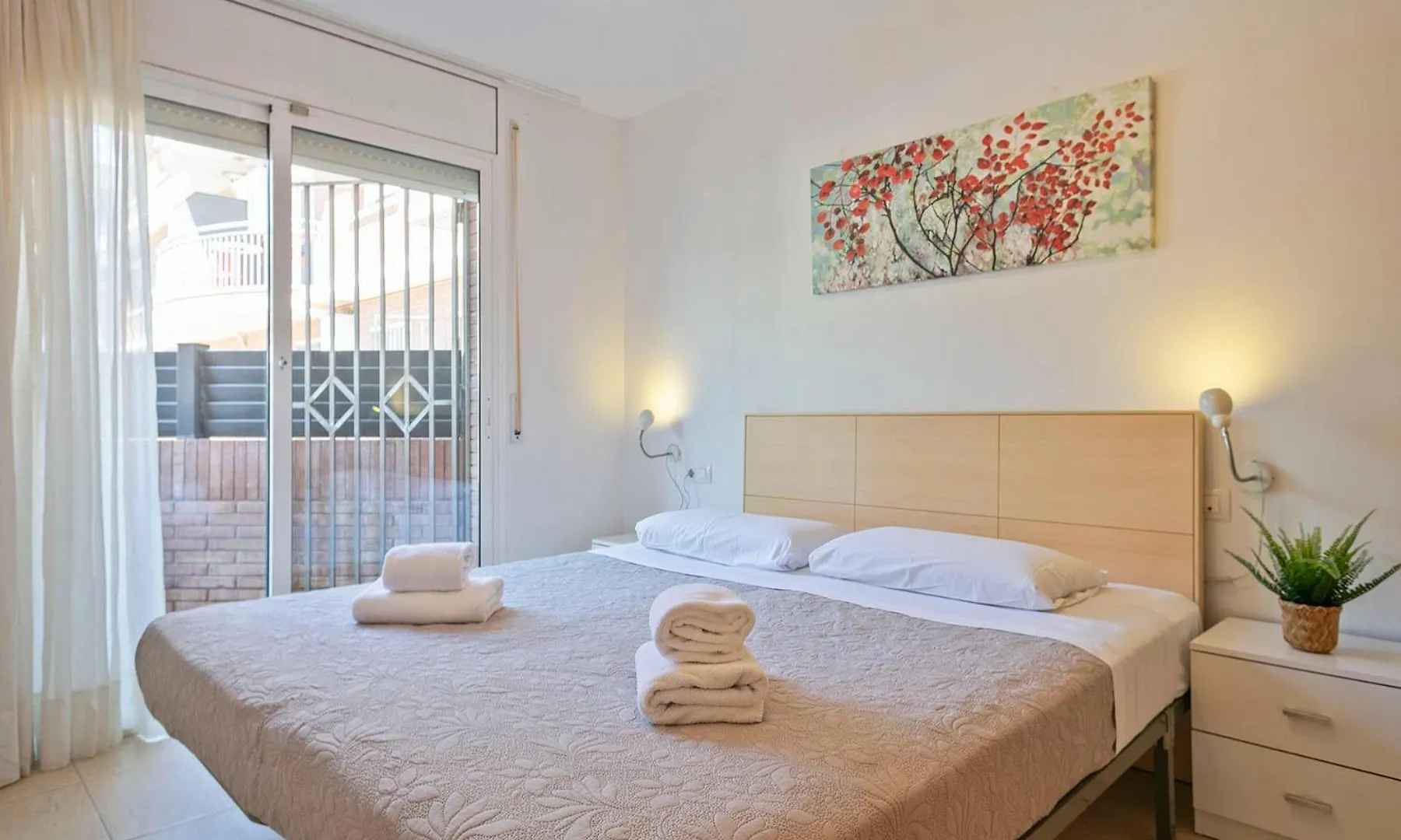Apartamentos Velor Apartment