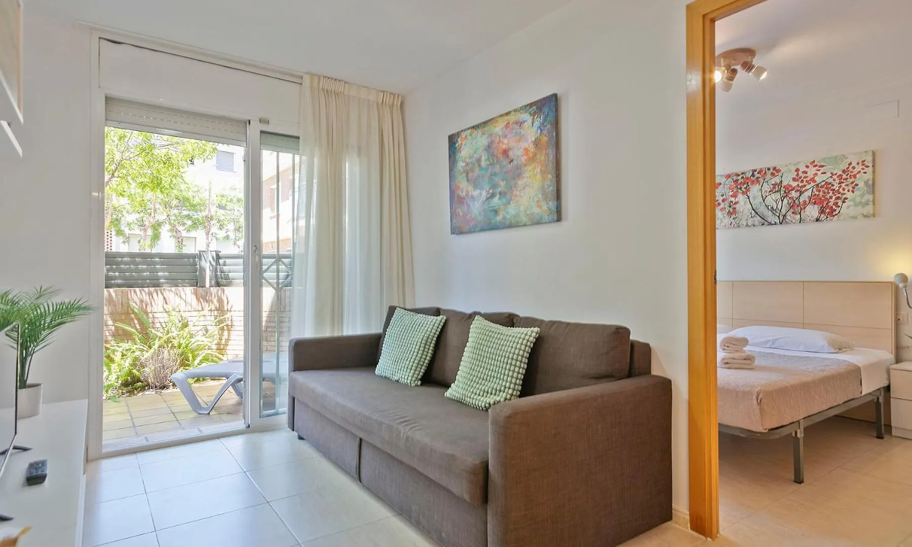 Apartamentos Velor Apartment